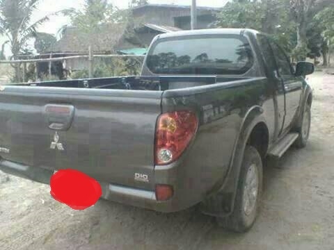 Mitsubishi Triton  ปี 12   แคปสูง
