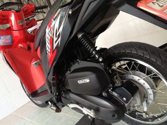 Click125i ลายStreet วิ่ง5000 ปี57 (ของแถม 4 รายการ)