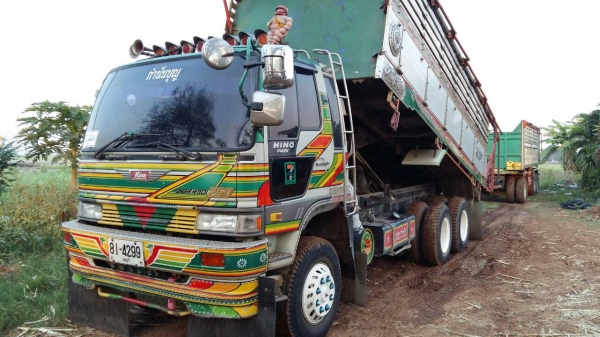 ขายด่วนรถสิบล้อดั้มFM2KเครืองK13Cแรงม้าปี41มีละบบลากพ่วง