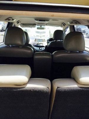 Mitsubishi Space Wagon ปี 05 Mitsubishi Space Wagon ปี 05