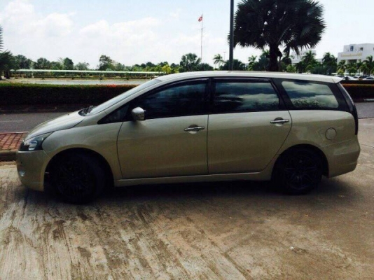 Mitsubishi Space Wagon ปี 05 Mitsubishi Space Wagon ปี 05