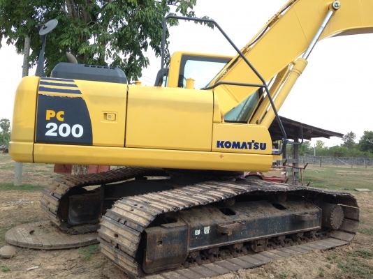 ขาย PC 200-8 รถซื้อแกะกล่องป้ายแดง ใช้มา 3599 ชั่วโมง