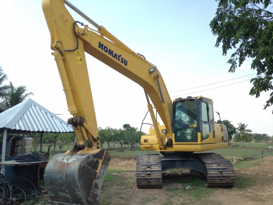 ขาย PC 200-8 รถซื้อแกะกล่องป้ายแดง ใช้มา 3599 ชั่วโมง