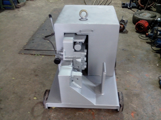 รับซ่อมเครื่องมือก่อสร้าง  เครื่องตบดิน เครื่องตัดปูน แมงปอขัดพื้น เครื่องตัดดัดเหล็ก สายจี้ปูน สายสูบน้ำและอื่นๆ