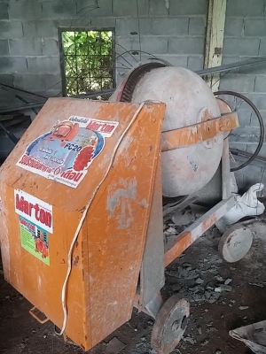 รับซ่อมเครื่องมือก่อสร้าง  เครื่องตบดิน เครื่องตัดปูน แมงปอขัดพื้น เครื่องตัดดัดเหล็ก สายจี้ปูน สายสูบน้ำและอื่นๆ