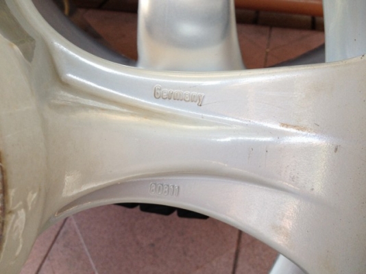 ล้อ ATS เยอรมันเเท้ๆใส่ VOLVO ขอบ18กว้าง8นิ้ว4ลูกอ๊อฟ35ของเก่าญี่ปุ่นสภาพเดิม ล้อ ATS เยอรมันเเท้ๆใส่ VOLVO ขอบ18กว้าง8นิ้ว4ลูกอ๊อฟ35ของเก่าญี่ปุ่นสภาพเดิม