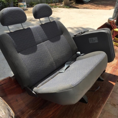 รถตู้ KIA ปี 2545,..2665 ซีซี ดีเซล 10 ที่นั่ง ไมล์ 1 แสนนิดๆ ของ กสท เล่มพร้อม ระบบสมบูรณ์ รถตู้ KIA ปี 2545,..2665 ซีซี ดีเซล 10 ที่นั่ง ไมล์ 1 แสนนิดๆ ของ กสท เล่มพร้อม ระบบสมบูรณ์