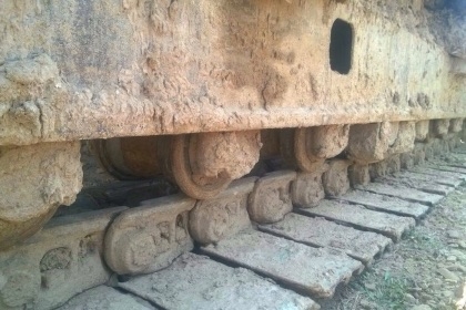 HITACHI EX 200-2 ไฟฟ้าหน้าจอครบพร้อมทำงานได้เลย เครื่องยนต์เดิมปั๊มเดิมทำงานได้เร็วไม่มีโหลด ภายในเก๋งสะอาด แอร์เย็น ภายนอกบอดี้สวยสีสันเดิมๆ บูมอาร์มไม่มีปะไม่มีดาม ช่วงล่างแน่นดี โรลเลอร์โซ่ใบแทรกสภาพดีประมาณ 65\% พร้อมใช้งาน เอกสารใบอินวอย ราคาต่อรองได้ HITACHI EX 200-2 ไฟฟ้าหน้าจอครบพร้อมทำงานได้เลย เครื่องยนต์เดิมปั๊มเดิมทำงานได้เร็วไม่มีโหลด ภายในเก๋งสะอาด แอร์เย็น ภายนอกบอดี้สวยสีสันเดิมๆ บูมอาร์มไม่มีปะไม่มีดาม ช่วงล่างแน่นดี โรลเลอร์โซ่ใบแทรกสภาพดีประมาณ 65\% พร้อมใช้งาน เอกสารใบอินวอย ราคาต่อรองได้