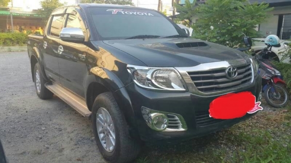 Toyota Vigo Prerunner ปี12 4ประตู ออโต้ Toyota Vigo Prerunner ปี12 4ประตู ออโต้