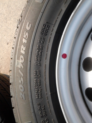 205/70R15 กะทะ 6 รู พร้อมยาง โทร.081-427-3941