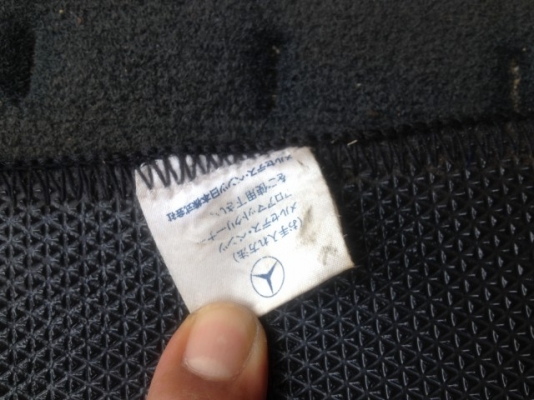 พรม BENZ เเท้ครบชุดของเก่าญี่ปุ่นสภาพดี