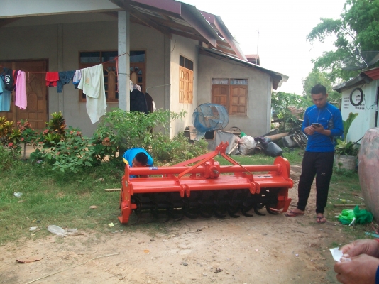 ขายแล้วครับโรตารี่ตราช้าง 2.0 เมตร.ใส่กับรถไถ M 5000 ,M 6040