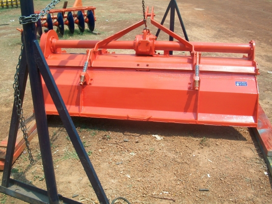 ขายแล้วครับโรตารี่ตราช้าง 2.0 เมตร.ใส่กับรถไถ M 5000 ,M 6040