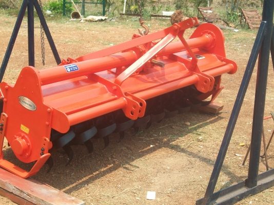 ขายแล้วครับโรตารี่ตราช้าง 2.0 เมตร.ใส่กับรถไถ M 5000 ,M 6040