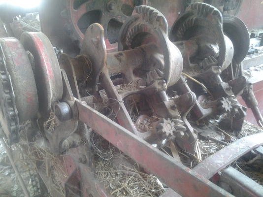 ขายตามสภาพเครื่องอัดฟางนิ้วฮอลแลน