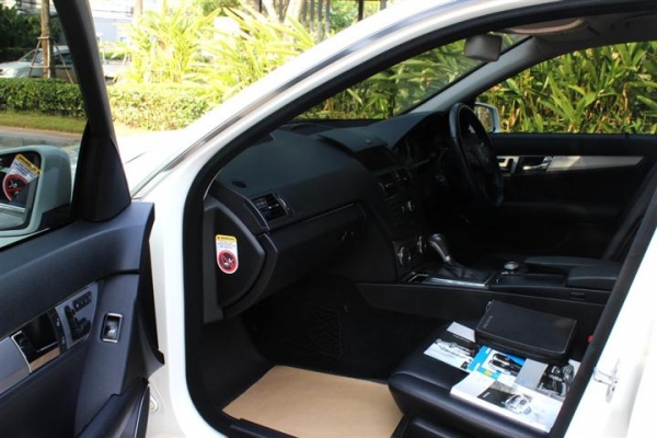 ปรับลดราคา4หมื่น'10BENZ,C200 Avantgarde ท๊อปสุดในรุ่น ออกBenzthailand เจ้าของขาย ปรับลดราคา4หมื่น'10BENZ,C200 Avantgarde ท๊อปสุดในรุ่น ออกBenzthailand เจ้าของขาย