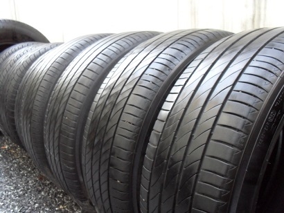 ขายยาง MICHELIN PRIMACY 3st ปี2913 (1ชุด) 215-60-16 ราคา 4,200 ขายยาง MICHELIN PRIMACY 3st ปี2913 (1ชุด) 215-60-16 ราคา 4,200