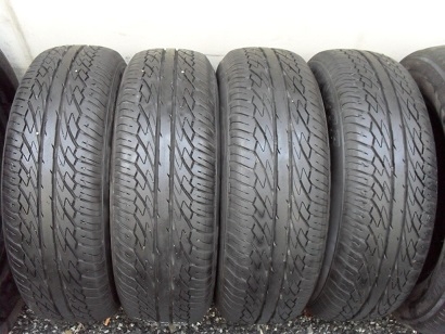 ขายยาง DUNLOP SPORT300 ปี5212 (1ชุด) 185-65-15 ราคา 2,400 ขายยาง DUNLOP SPORT300 ปี5212 (1ชุด) 185-65-15 ราคา 2,400