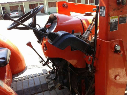 ขายทีตักรถไถ ขายทีตักรถไถ