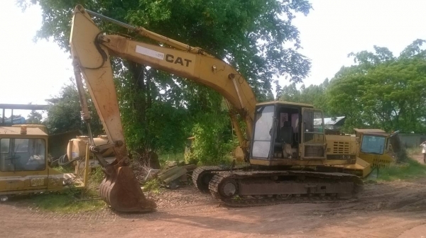 ขายแบคโฮ CAT EL200B เอกสารสัญญาซื้อขาย รถใช้งานได้ดี ราคาต่อรองได้ครับ ขายแบคโฮ CAT EL200B เอกสารสัญญาซื้อขาย รถใช้งานได้ดี ราคาต่อรองได้ครับ