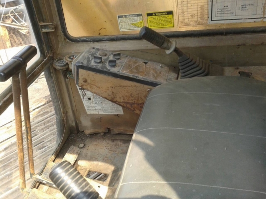 ขายแบคโฮ CAT EL200B เอกสารสัญญาซื้อขาย รถใช้งานได้ดี ราคาต่อรองได้ครับ ขายแบคโฮ CAT EL200B เอกสารสัญญาซื้อขาย รถใช้งานได้ดี ราคาต่อรองได้ครับ