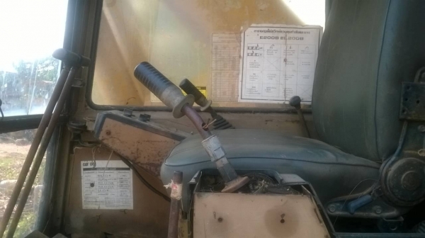 ขายแบคโฮ CAT EL200B เอกสารสัญญาซื้อขาย รถใช้งานได้ดี ราคาต่อรองได้ครับ ขายแบคโฮ CAT EL200B เอกสารสัญญาซื้อขาย รถใช้งานได้ดี ราคาต่อรองได้ครับ