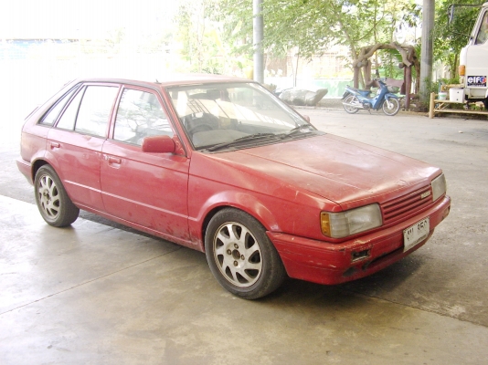 ขายรถเก่ง Mazda 323