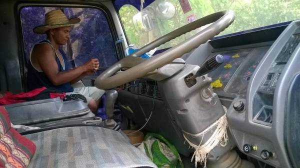 ขายรถพ่วง แม่ดั้ม - ลูกไม่ดั้ม HINO FM3M จดทะเบียนปี 43 เครื่องเดิม M10C 240 แรงม้า เกียร์เดิม สโลว์เดิม คัสซีสวยจัดตลอดเส้น ยางเต็มทั้ง 18 เส้น ทะเบียนพร้อมโอนครับ ขายรถพ่วง แม่ดั้ม - ลูกไม่ดั้ม HINO FM3M จดทะเบียนปี 43 เครื่องเดิม M10C 240 แรงม้า เกียร์เดิม สโลว์เดิม คัสซีสวยจัดตลอดเส้น ยางเต็มทั้ง 18 เส้น ทะเบียนพร้อมโอนครับ