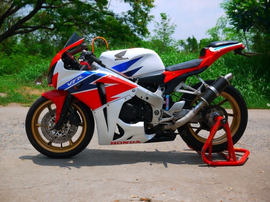 ขาย Nc30 พร้อมทะเบียนแท้ แฟริ่ง cbr1000 08 เครื่องสดๆ