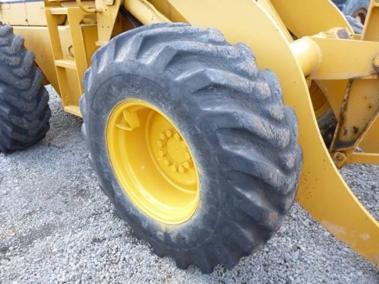 ขาย รถตัก KOMATSU 510 กรองเดี่ยว ซีเรียลสูง นำเข้าจากญี่ปุ่น 090-986-2521 อ๊อบ