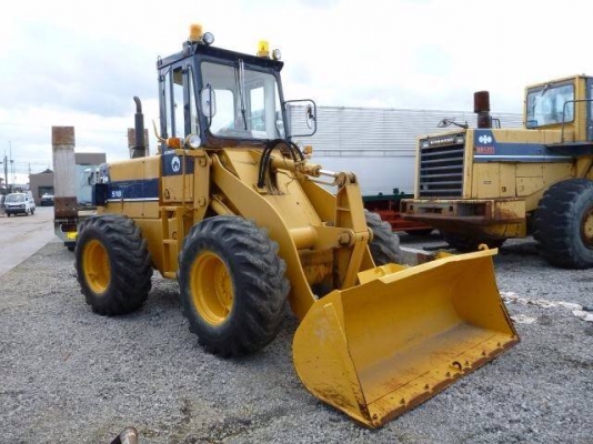 ขาย รถตัก KOMATSU 510 กรองเดี่ยว ซีเรียลสูง นำเข้าจากญี่ปุ่น 090-986-2521 อ๊อบ