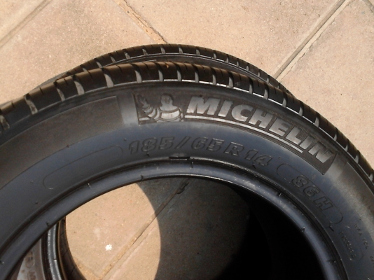 185/65R14 MICHELIN ENERGY ENERGY XM1  มี 2 เส้น tel.081-427-3941