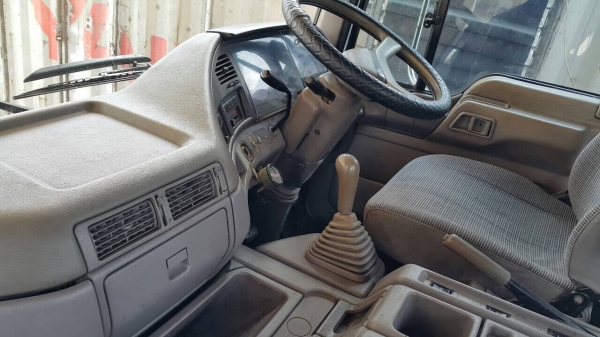 ขายหัวลาก320แรง2เพลาสวยๆ ขายหัวลาก320แรง2เพลาสวยๆ