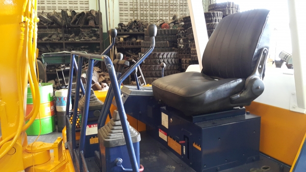 ขาย รถขุด KOMATSU รุ่น PC20-6- มือสองญี่ปุ่น แทร็กเหล็ก สลักแน่น สวยพร้อมใช้งาน มือถือ/LINE ID :0818753444 ขาย รถขุด KOMATSU รุ่น PC20-6- มือสองญี่ปุ่น แทร็กเหล็ก สลักแน่น สวยพร้อมใช้งาน มือถือ/LINE ID :0818753444