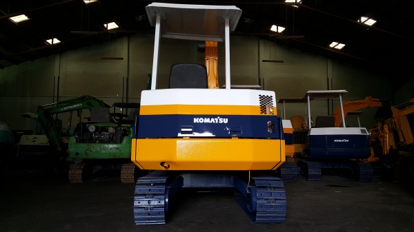 ขาย รถขุด KOMATSU รุ่น PC20-6- มือสองญี่ปุ่น แทร็กเหล็ก สลักแน่น สวยพร้อมใช้งาน มือถือ/LINE ID :0818753444 ขาย รถขุด KOMATSU รุ่น PC20-6- มือสองญี่ปุ่น แทร็กเหล็ก สลักแน่น สวยพร้อมใช้งาน มือถือ/LINE ID :0818753444