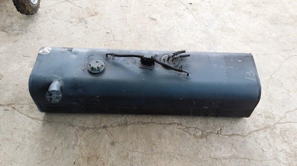 ถังบรรจุน้ำมัน เก่าญี่ปุ่น มีหลายขนาด สภาพใช้งานได้จริง