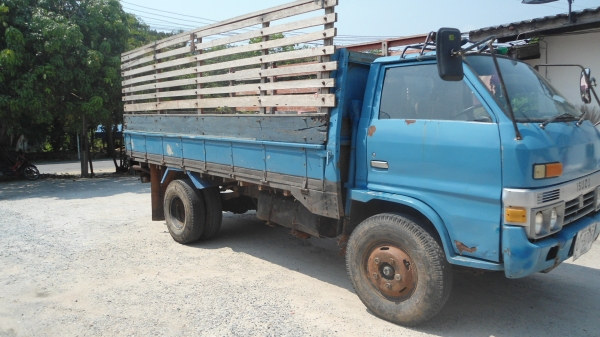 ขายอีซูสุ 100แรง ฝาขาว 4bb1 ราคาคุยกันได้ครับ หลุดมัดจำครับ