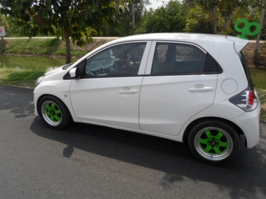 ขายรถ honda brio ตัวท๊อป
