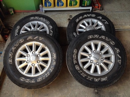 ล้อเดิม Isuzu Dmax ขอบ15 6รู139 ขายเเถมยาง 225/70/15