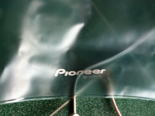 ลำโพงลอยน้ำ Pioneer เป็นของใหม่ ชิ้นงานเป่าลมให้พองลอยในน้ำได้เอามาใช้งานบนบกได้ด้วย