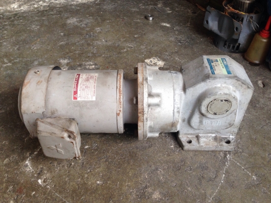 ขายมอเตอร์เกียร์ GTR มอเตอร์ mitsubishi 0.5HP. 380V อัตราทด 1:5 เพลาออกประมาณ 280 รอบต่อนาที วิ่งนิ่ม สภาพดี พร้อมใช้งาน ขายมอเตอร์เกียร์ GTR มอเตอร์ mitsubishi 0.5HP. 380V อัตราทด 1:5 เพลาออกประมาณ 280 รอบต่อนาที วิ่งนิ่ม สภาพดี พร้อมใช้งาน