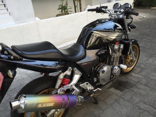 ขาย cb1300 SC54 สพมแท้ๆ โทร check ได้ครับ บริการส่งทั่วไทย