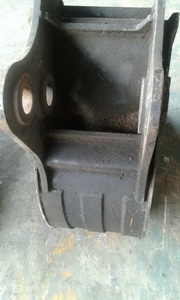 ขาย - บุ้งกี๋ pc50,pc60,pc70 สำหรับขุดวางท่อ ใช้ได้กับรถขุด แบคโฮ หลายยี่ห้อ เก่าญี่ปุ่น