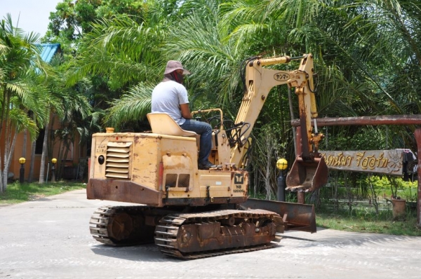 ขายแบคโฮ YANMAR YB1200S สวยเดิมจากญี่ปุ่น ทำงานสมบูรณ์ทุกระบบ รับรองไม่ผิดหวัง 135,000 เท่านั้น!!