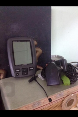 เรือตกปลา13ฟุต เครื่องยามาฮ่า5แรงเบิกห้างใหม่ๆ45000บาทท