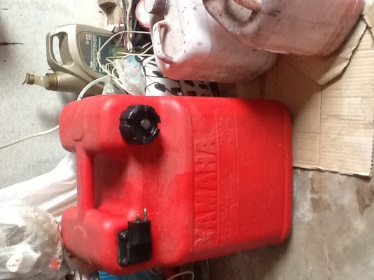 เรือตกปลา13ฟุต เครื่องยามาฮ่า5แรงเบิกห้างใหม่ๆ45000บาทท