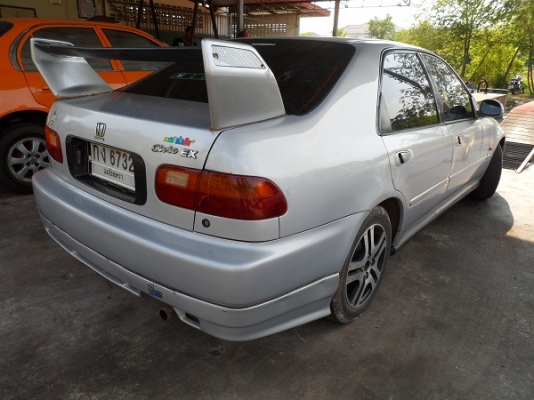 Honda civic 4Dor เครื่องดี เกียร์ออโต้ดี ช่วงล่างดี ติดแก๊สประหยัดดี Honda civic 4Dor เครื่องดี เกียร์ออโต้ดี ช่วงล่างดี ติดแก๊สประหยัดดี