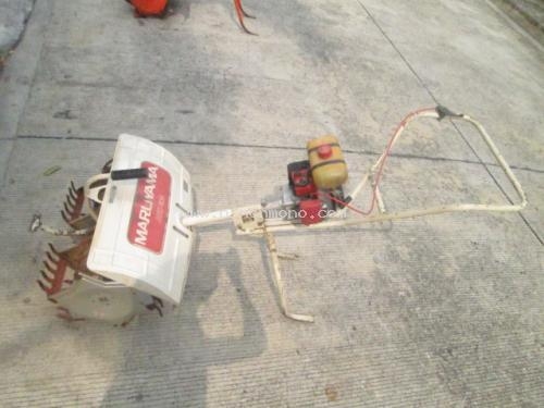 เครื่องกำจัดวัชพืชในร่องข้าว   MARUYAMA    MKC-304  รหัสสินค้า : 80802476 หรือเพิ่มเติมไดที่ www.nihonmono.com