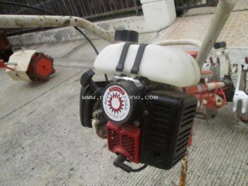 เครื่องกำจัดวัชพืชในร่องข้าว   MARUYAMA   MA3  รหัสสินค้า : 80802477 หรือเพิ่มเติมไดที่ www.nihonmono.com