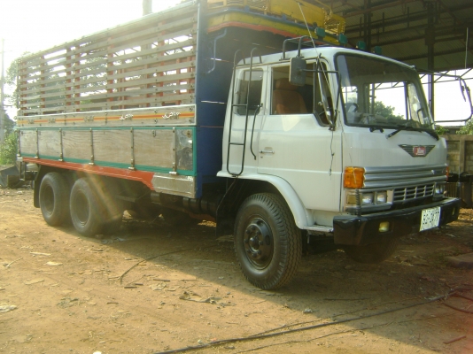 F17  2 เพลา เครื่องEH 700 กระบะไม้  ราคา  660,000 บาท